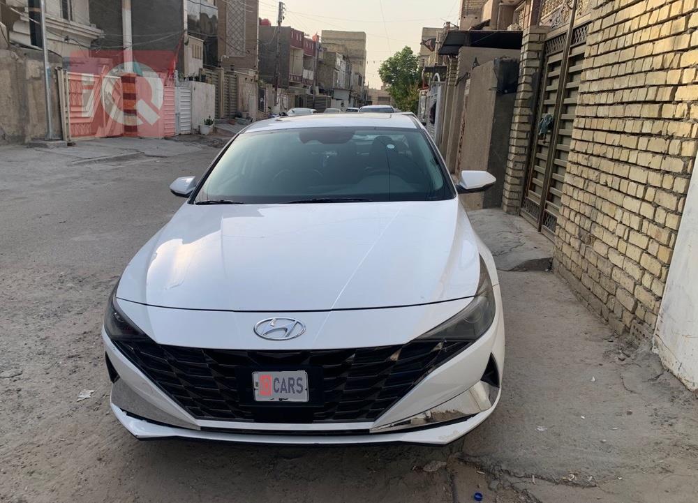 هیوندای ئەلەنترا